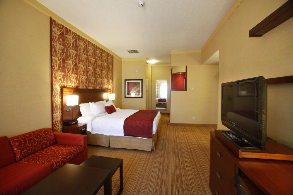 Hotel Courtyard By Marriott Waterloo St. Jacobs Exterior foto