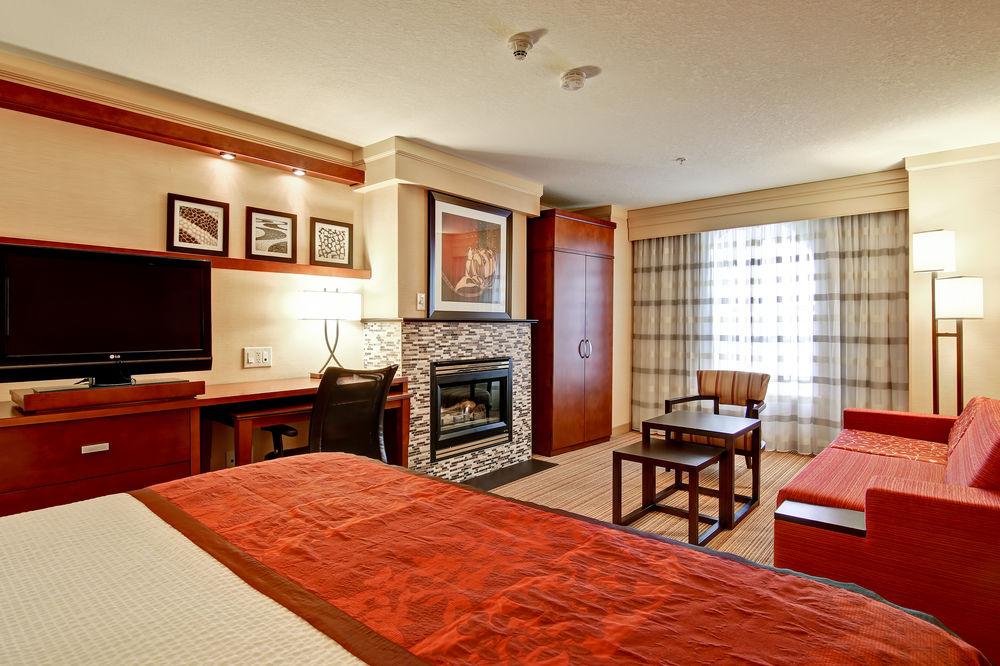 Hotel Courtyard By Marriott Waterloo St. Jacobs Exterior foto