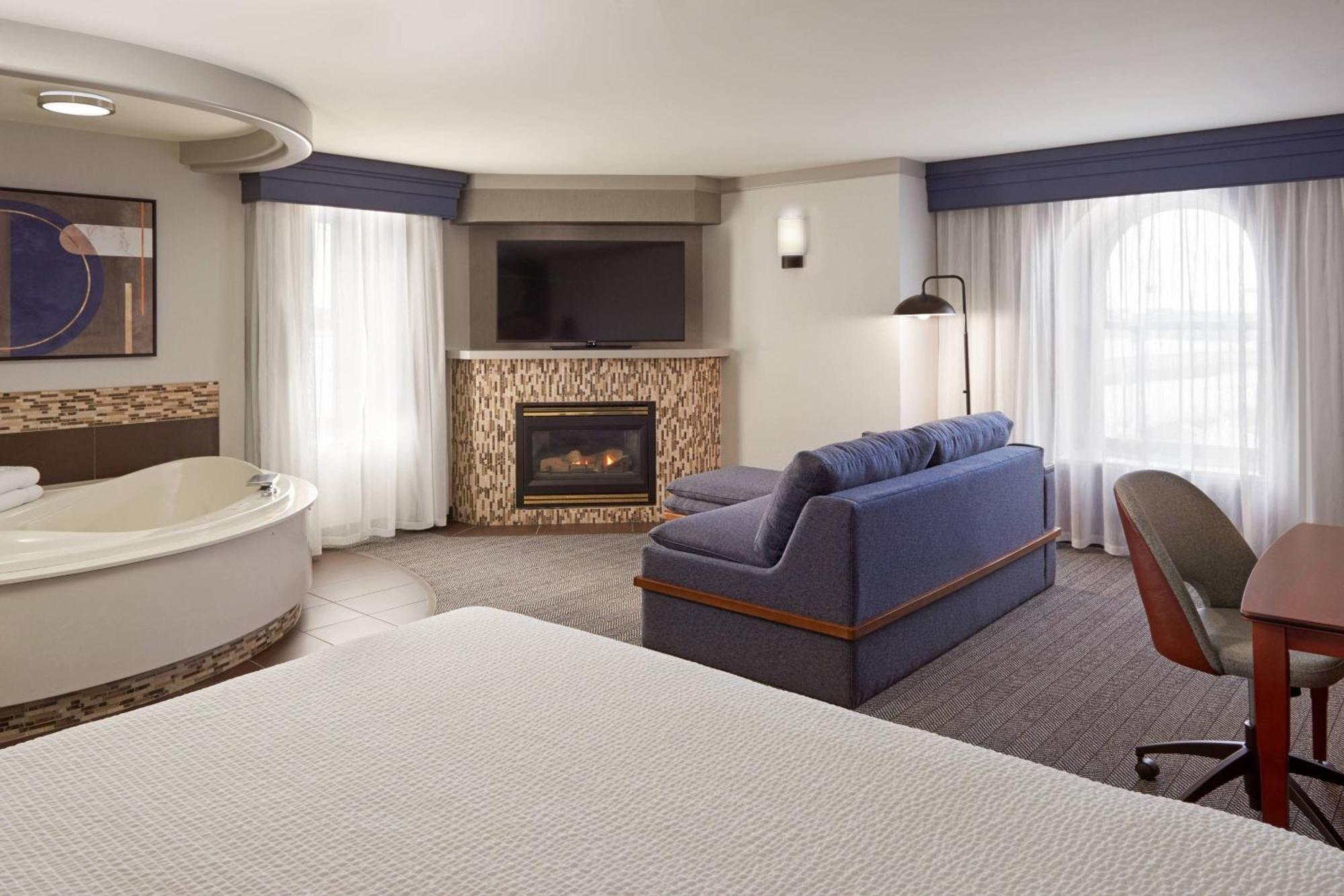 Hotel Courtyard By Marriott Waterloo St. Jacobs Exterior foto