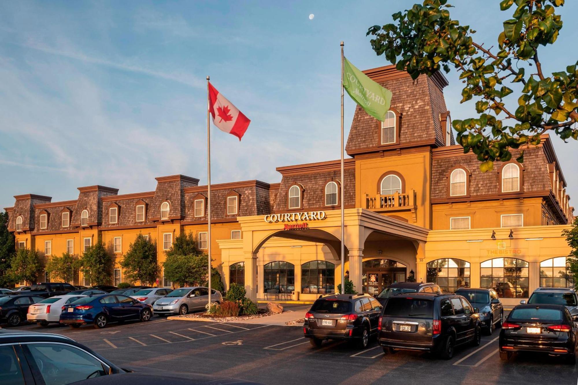 Hotel Courtyard By Marriott Waterloo St. Jacobs Exterior foto